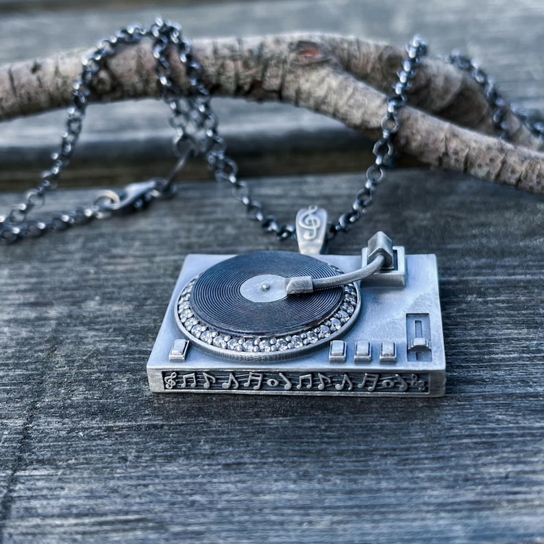 DJ Turntable Pendant Necklace in 925 Sterling Silver