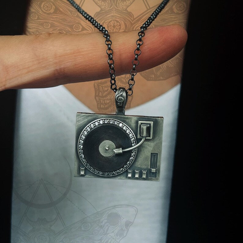 DJ Turntable Pendant Necklace in 925 Sterling Silver