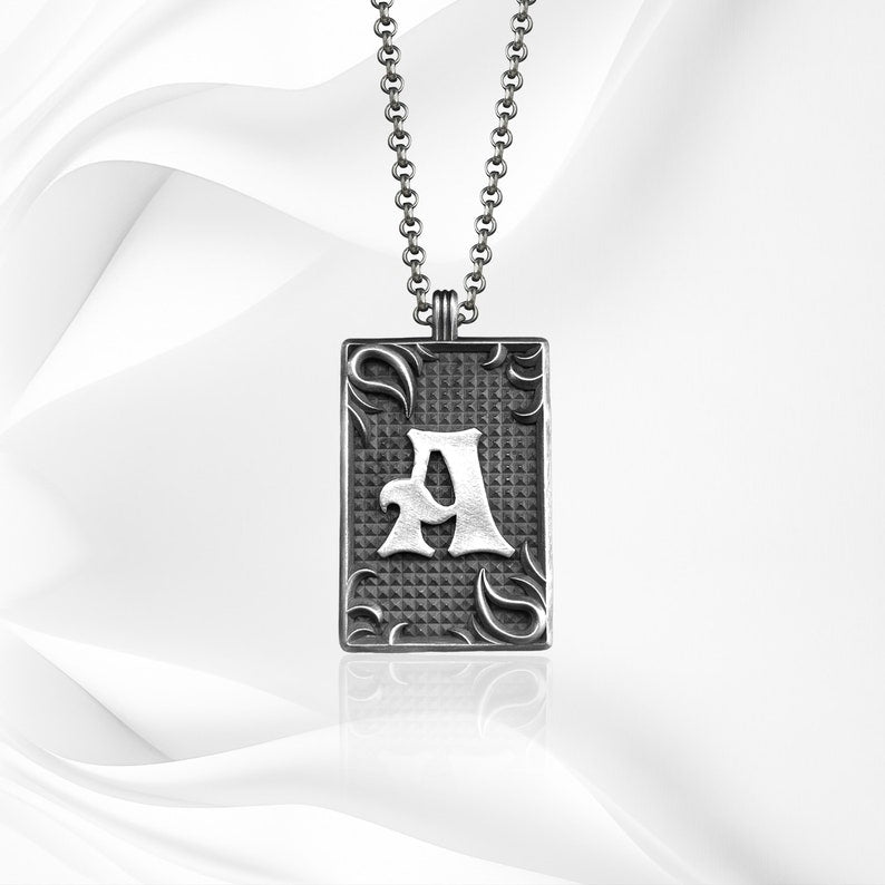 Personalized Initial Pendant Necklace in 925 Sterling Silve