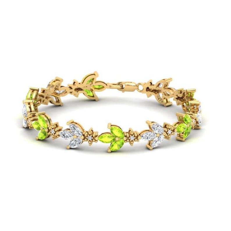 Leaf-Motif Peridot and White Topaz Bracelet in 925 Sterling Silver
